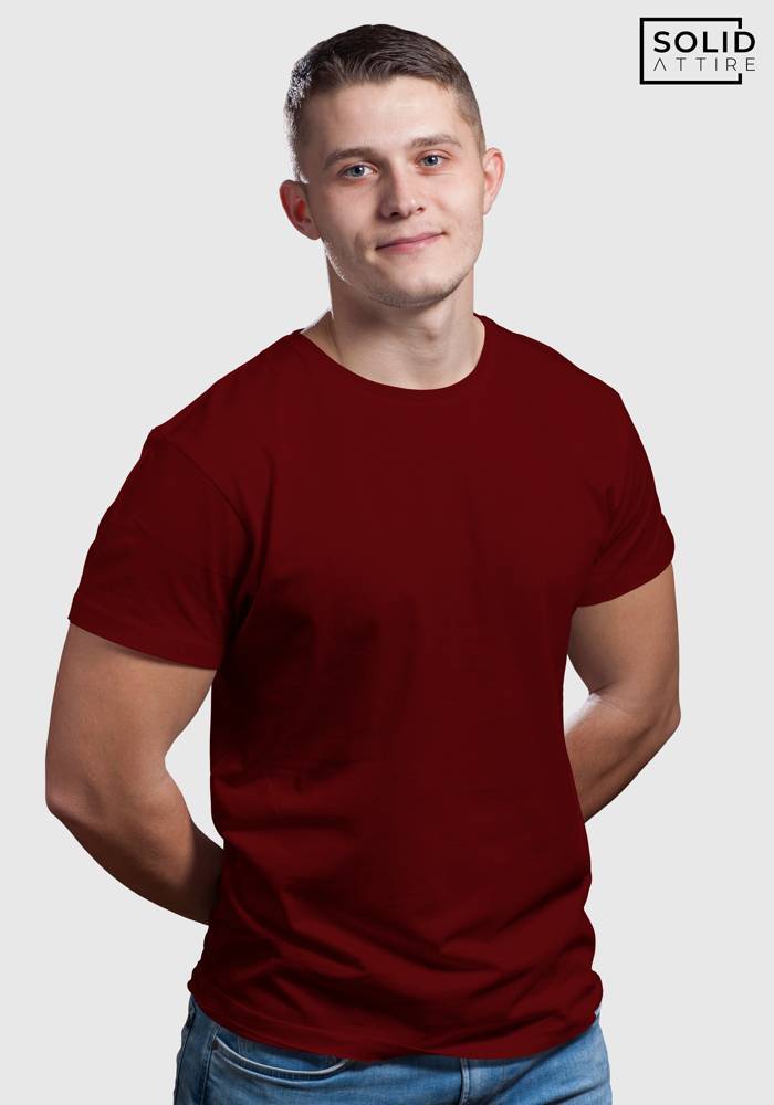 Men's Round Neck Solid Maroon T-shirt
